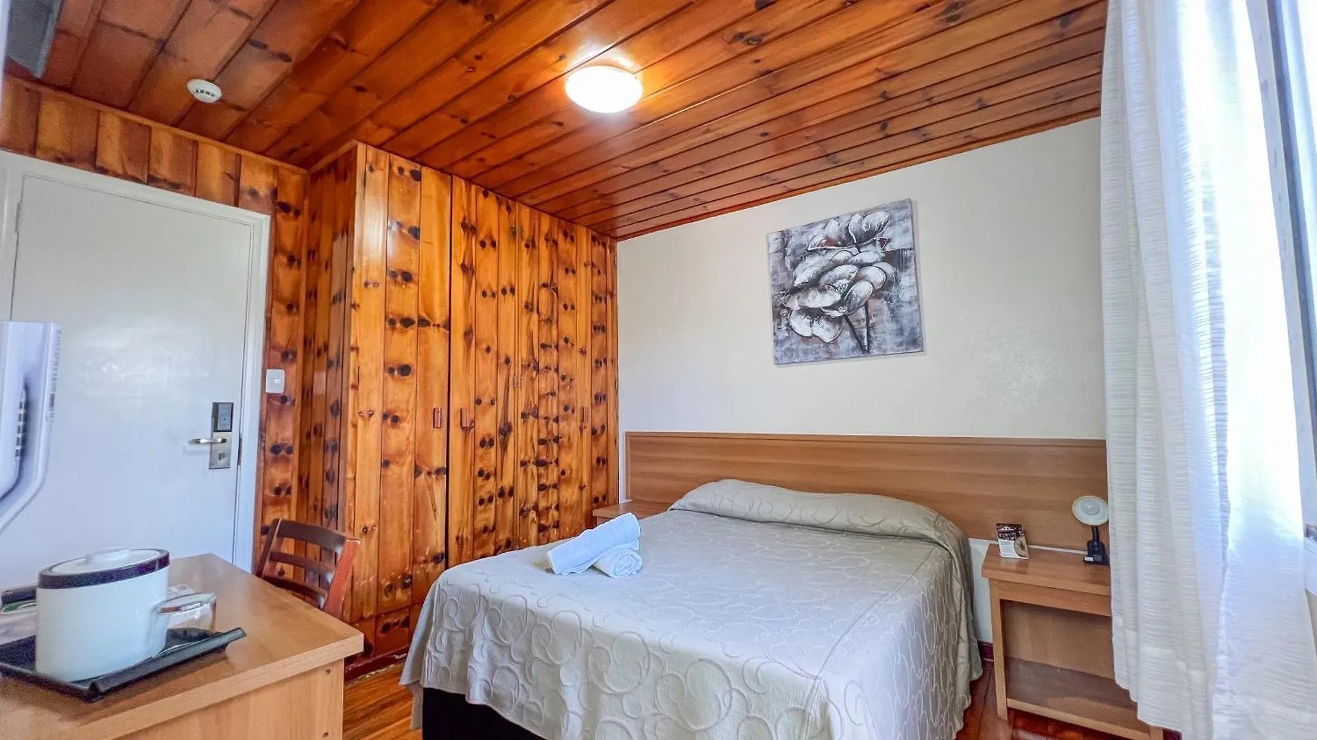***  Hotel Fazenda Golden Park Campos do Jordão 브라질